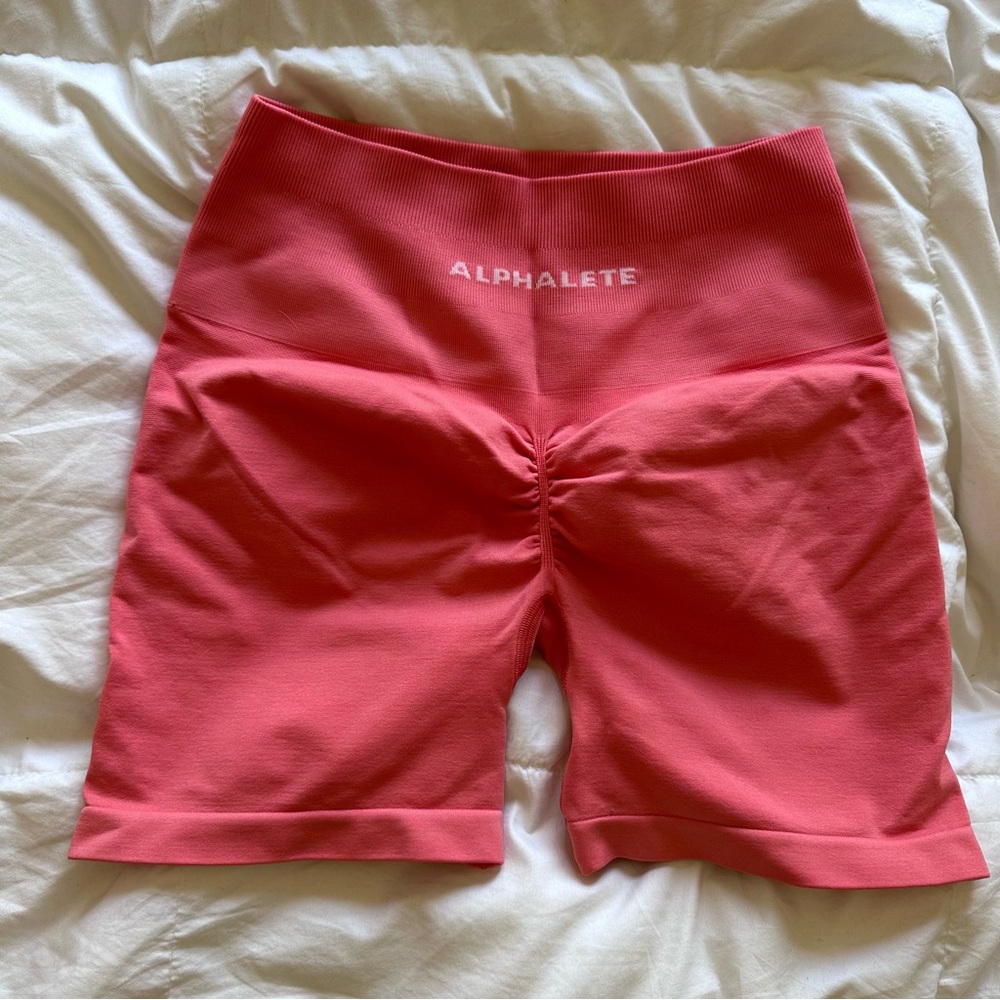 Alphalete Amplify shorts, S